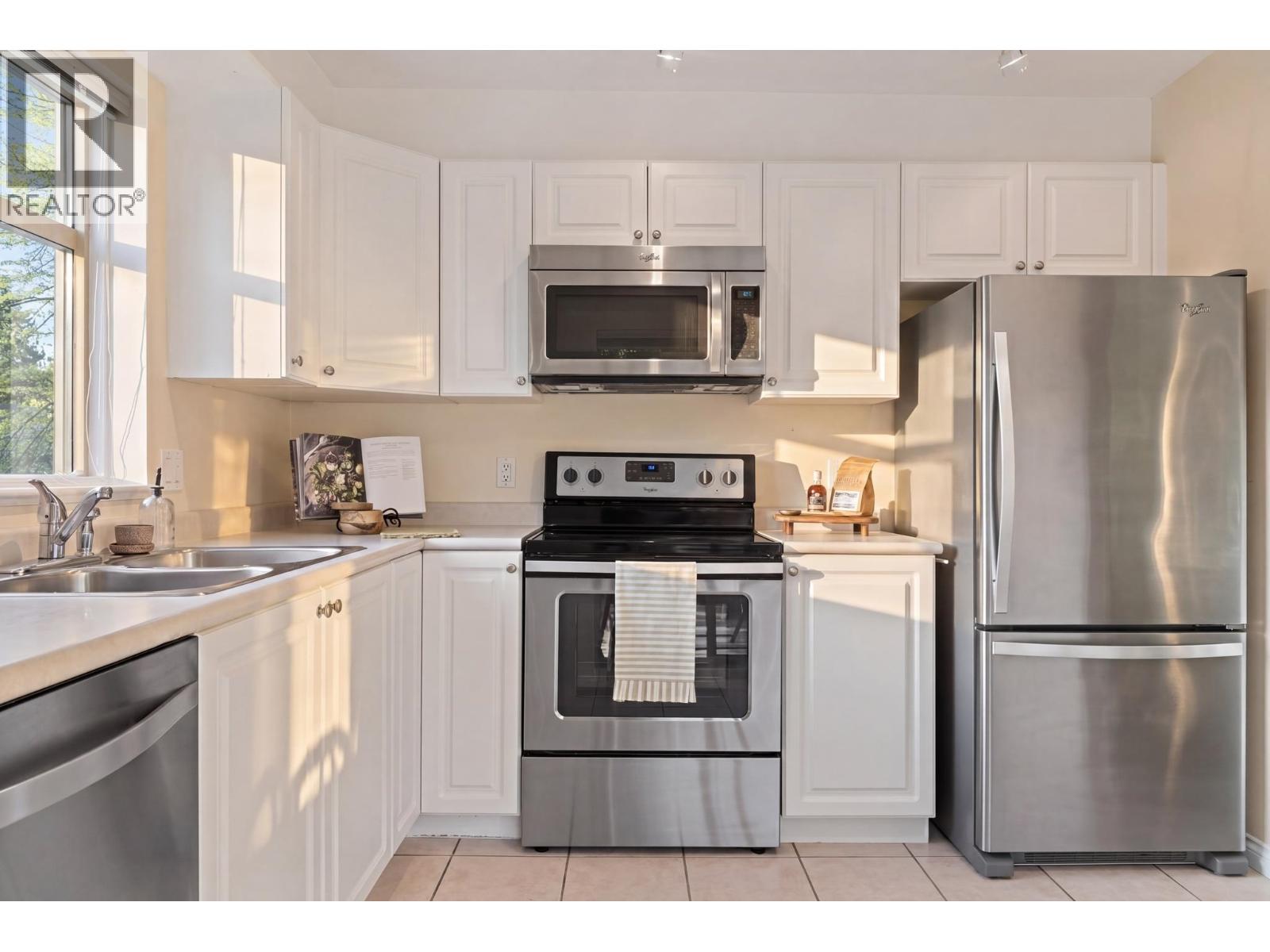 405 2059 Chesterfield Avenue, North Vancouver, British Columbia  V7M 2P4 - Photo 22 - R3116142