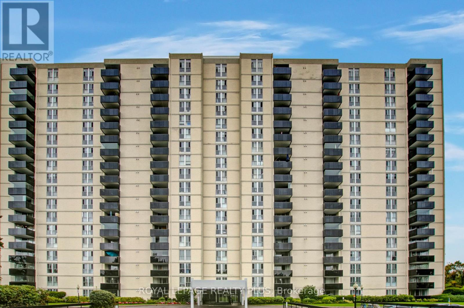 309 - 420 Mill Road, Toronto, Ontario  M9C 1Z1 - Photo 2 - W13049946