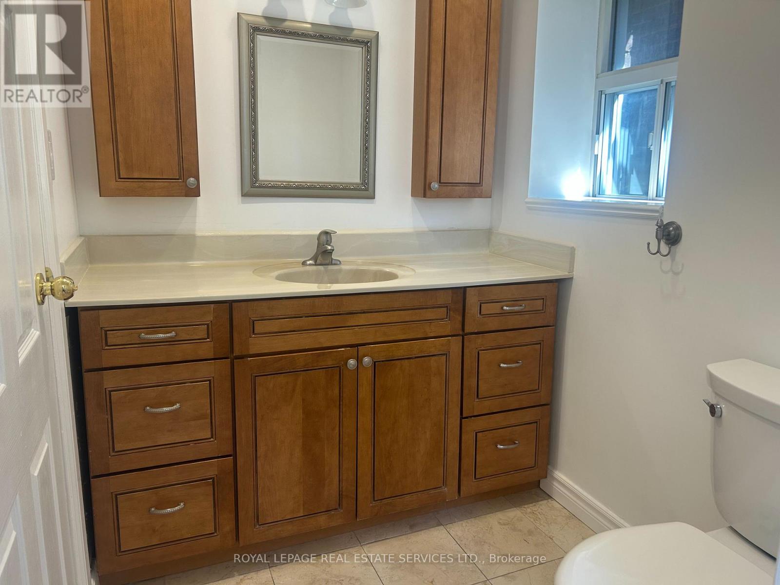 40 Prince Rupert Avenue, Toronto, Ontario  M6P 2A7 - Photo 16 - W13049990