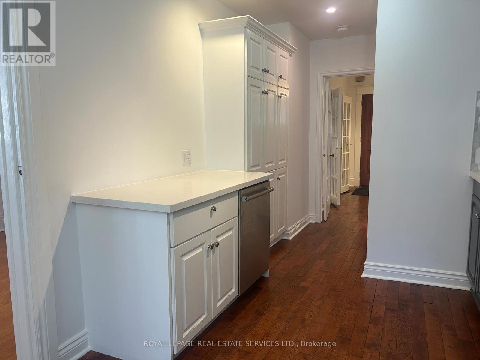 40 Prince Rupert Avenue, Toronto, Ontario  M6P 2A7 - Photo 6 - W13049990