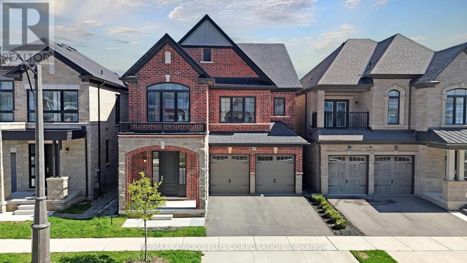 1361 Yellow Rose Circle, Oakville, Ontario  L6M 5L3 - Photo 1 - W13050008