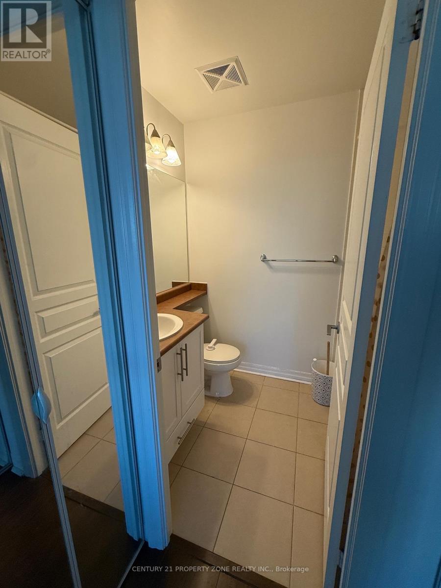 3207 - 3515 Kariya Drive, Mississauga (City Centre), Ontario  L5B 0C1 - Photo 9 - W13050078