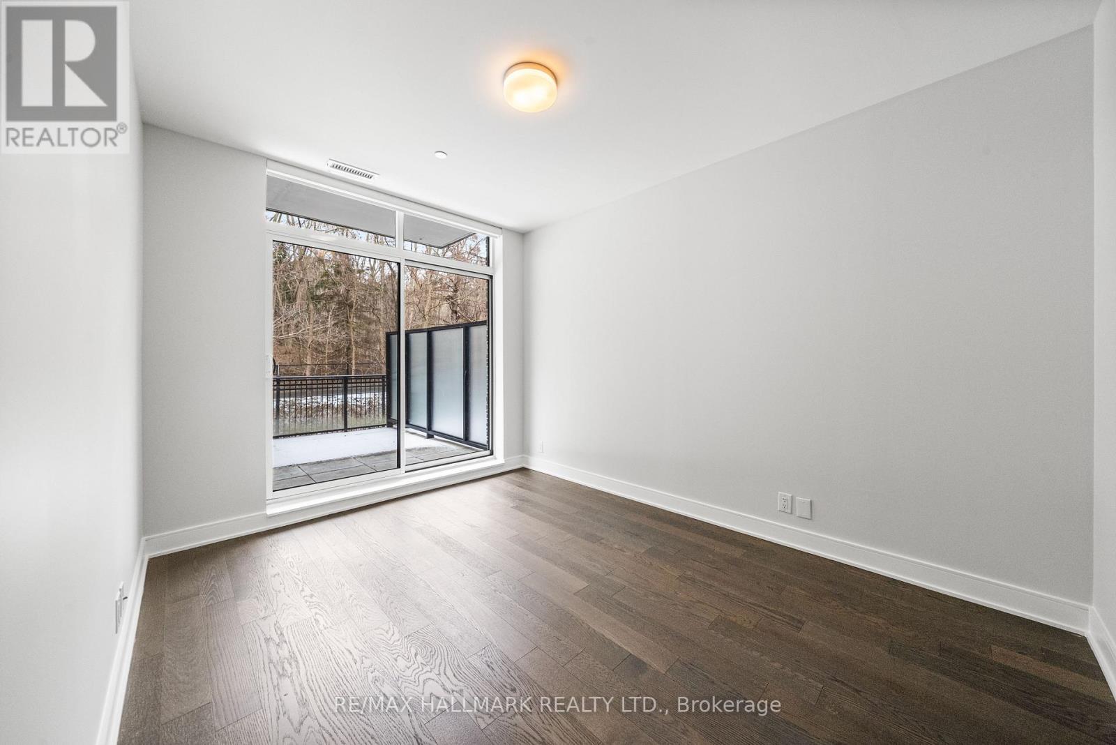 111 - 1575 Lakeshore Road W, Mississauga, Ontario  L5J 1J4 - Photo 20 - W13050088