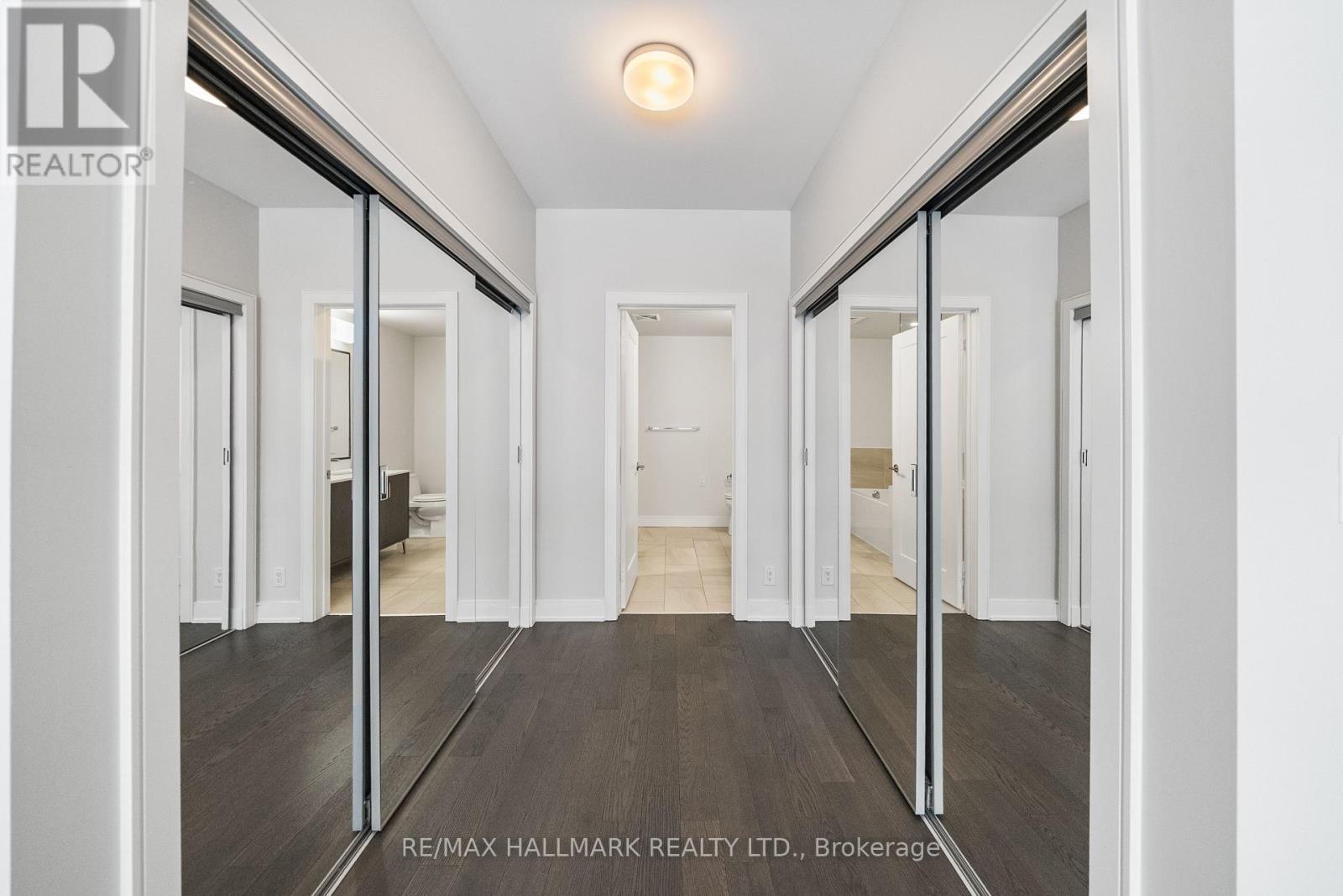 111 - 1575 Lakeshore Road W, Mississauga, Ontario  L5J 1J4 - Photo 23 - W13050088