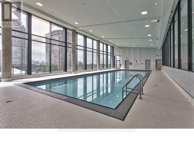 2402 - 55 Eglinton Avenue W, Mississauga, Ontario  L5R 0E4 - Photo 27 - W13050102