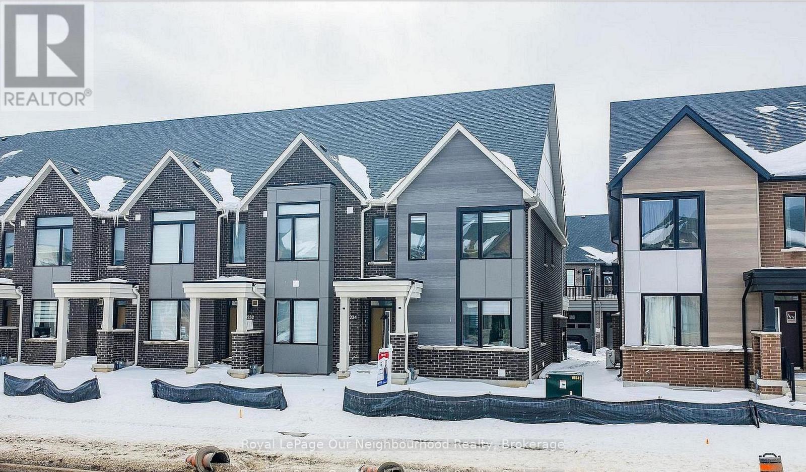 3234 Sixth Line, Oakville, Ontario  L6M 4K1 - Photo 2 - W13050142