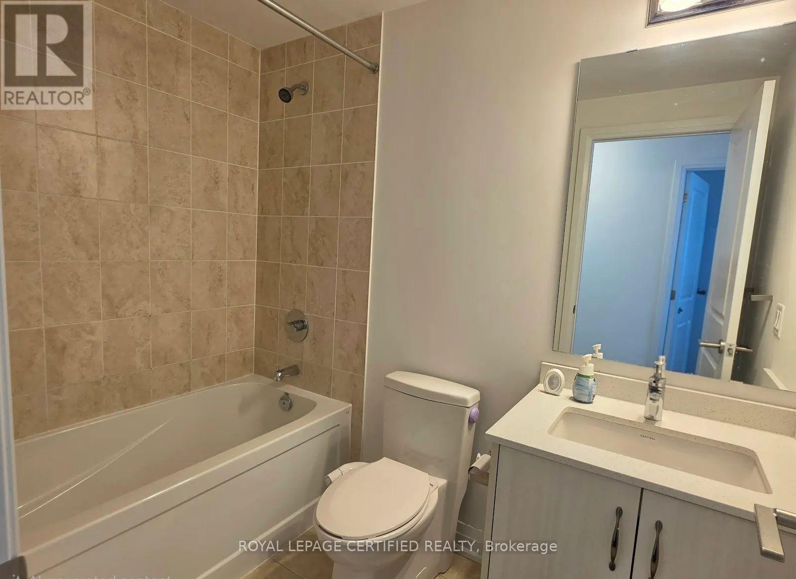 243 - 75 Attmar Drive, Brampton, Ontario  L6P 0Y6 - Photo 10 - W13050162