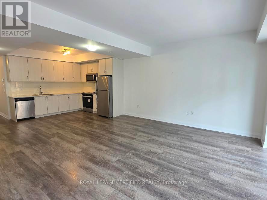 243 - 75 Attmar Drive, Brampton, Ontario  L6P 0Y6 - Photo 4 - W13050162