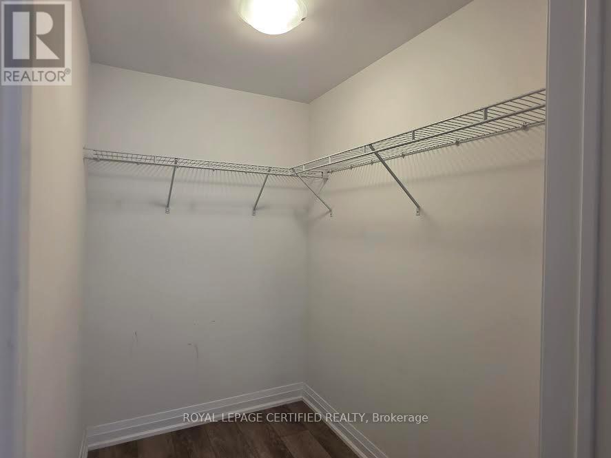 243 - 75 Attmar Drive, Brampton, Ontario  L6P 0Y6 - Photo 6 - W13050162