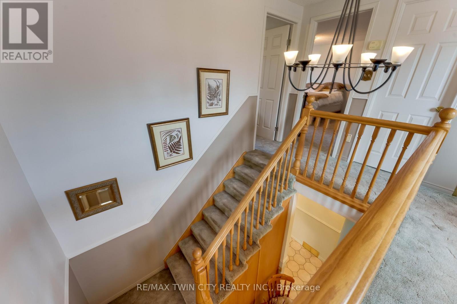 11 Darlington Place, Kitchener, Ontario  N2A 3M3 - Photo 23 - X13049988