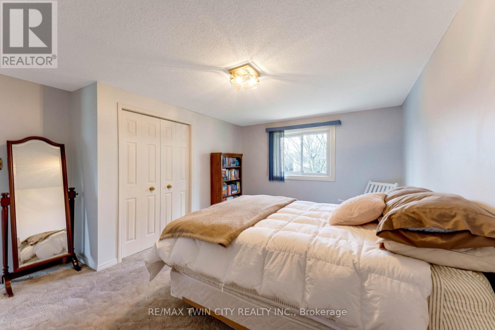 11 Darlington Place, Kitchener, Ontario  N2A 3M3 - Photo 26 - X13049988