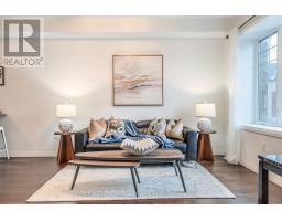 4 NEAR LANE, Hamilton, Ontario