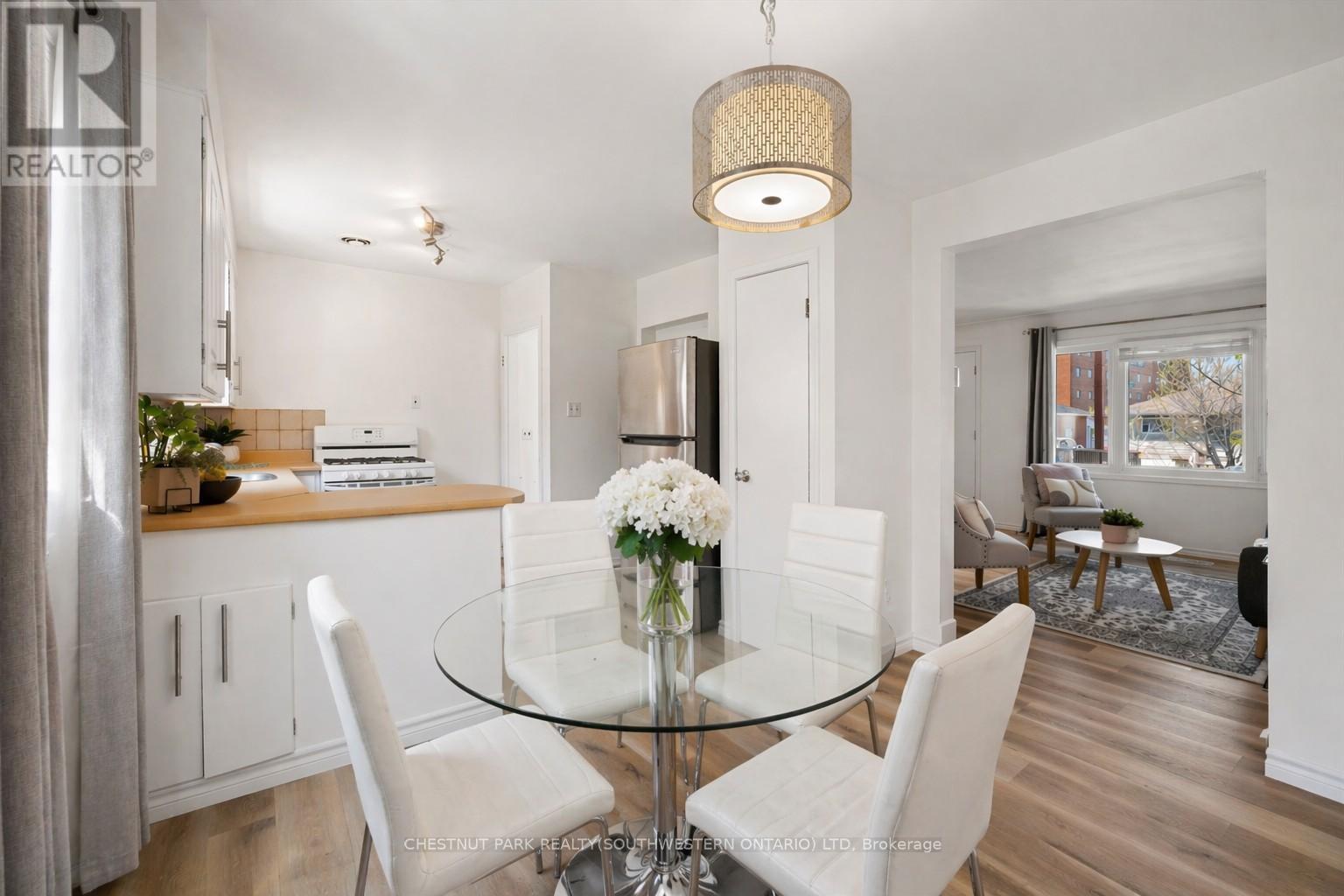 91 Wilfred Avenue, Kitchener, Ontario  N2A 1W9 - Photo 9 - X13050032