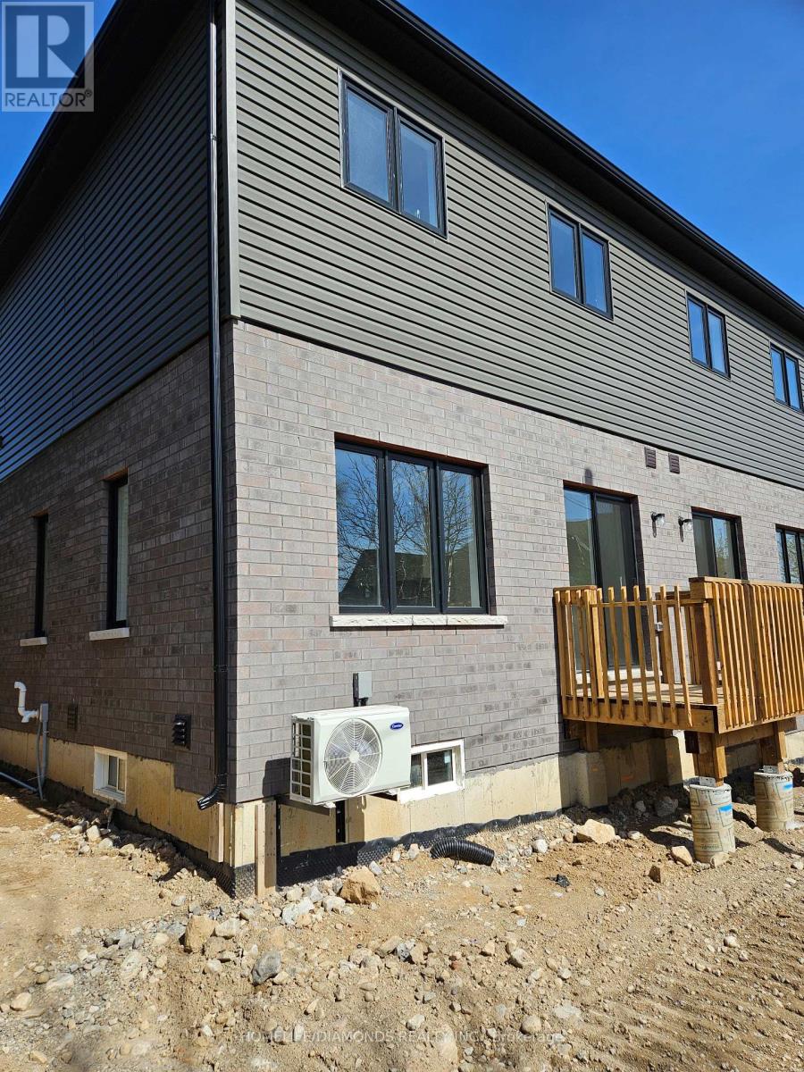 84 - 660 Colborne Street, Brantford, Ontario  N3T 0Y7 - Photo 24 - X13050064