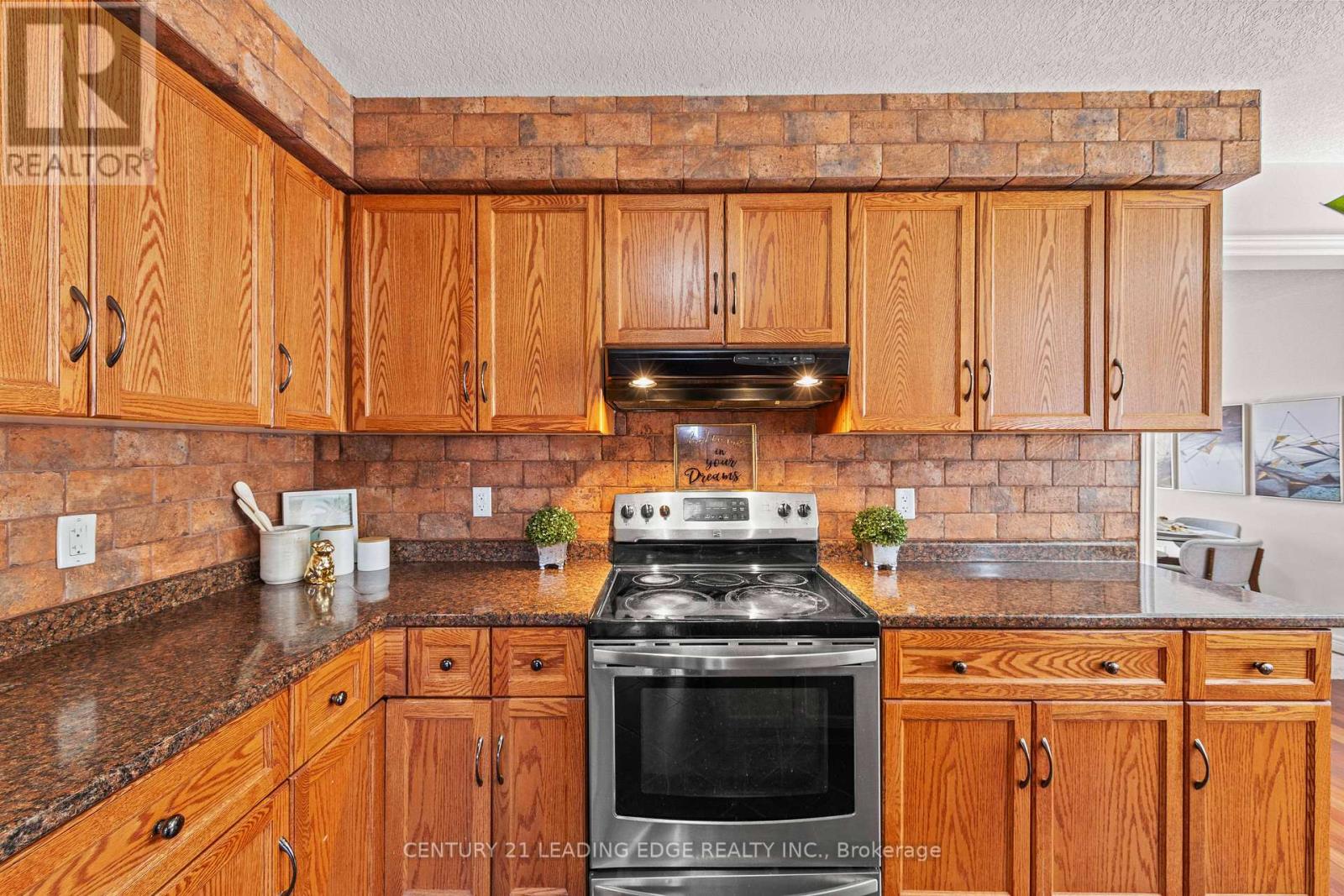 47 Oakes Crescent, Guelph, Ontario  N1E 0J6 - Photo 16 - X13050116