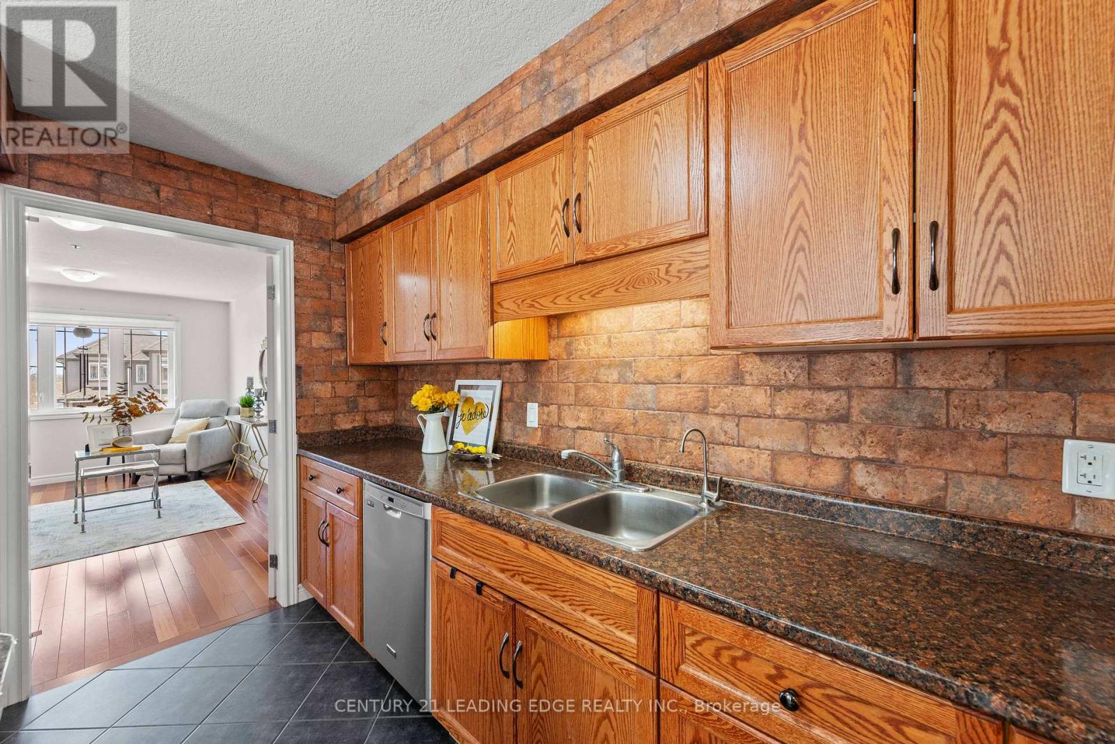 47 Oakes Crescent, Guelph, Ontario  N1E 0J6 - Photo 18 - X13050116