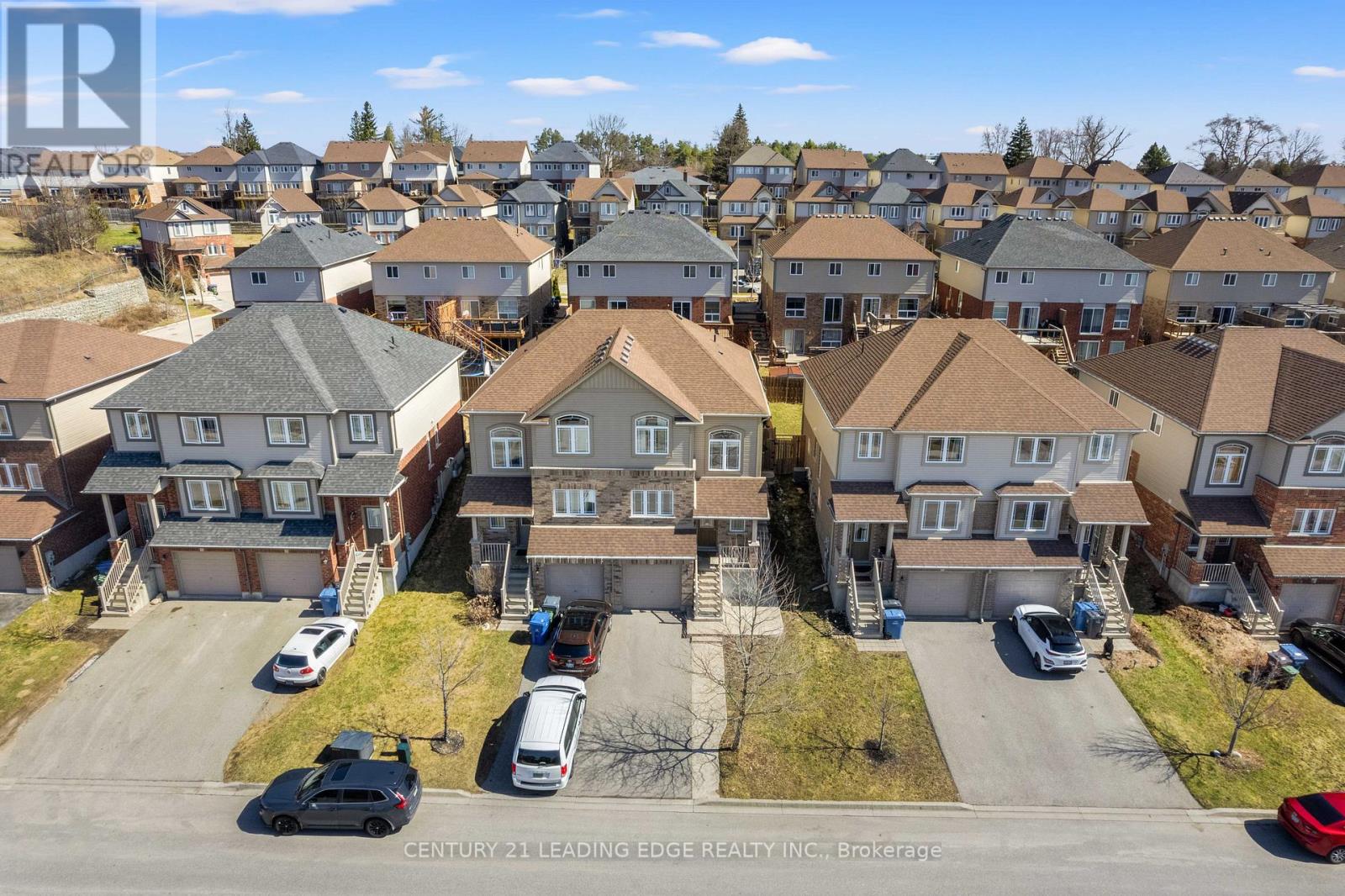 47 Oakes Crescent, Guelph, Ontario  N1E 0J6 - Photo 3 - X13050116