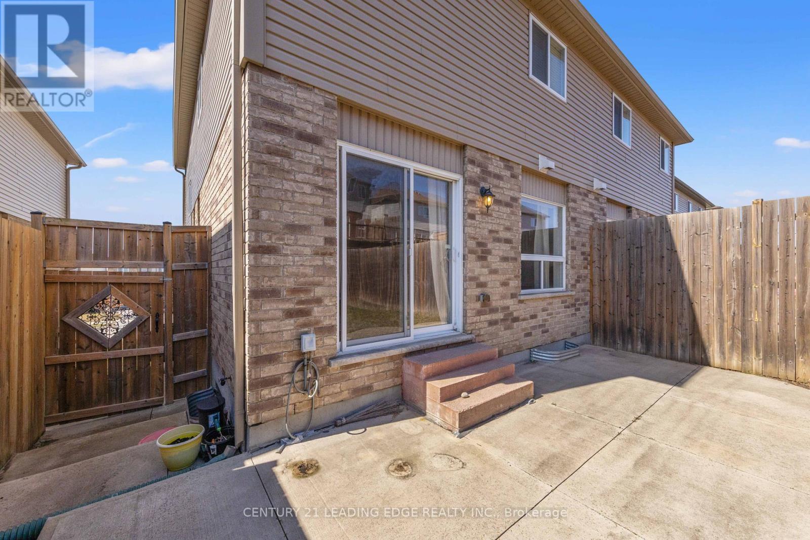 47 Oakes Crescent, Guelph, Ontario  N1E 0J6 - Photo 44 - X13050116