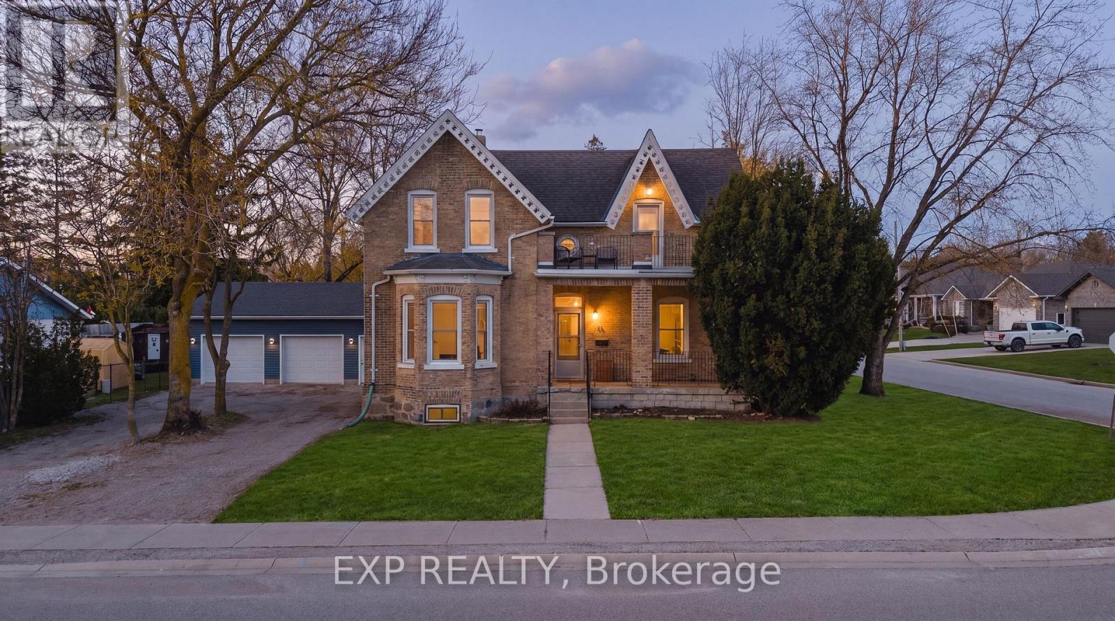 17 ALLAN STREET W, Minto, Ontario