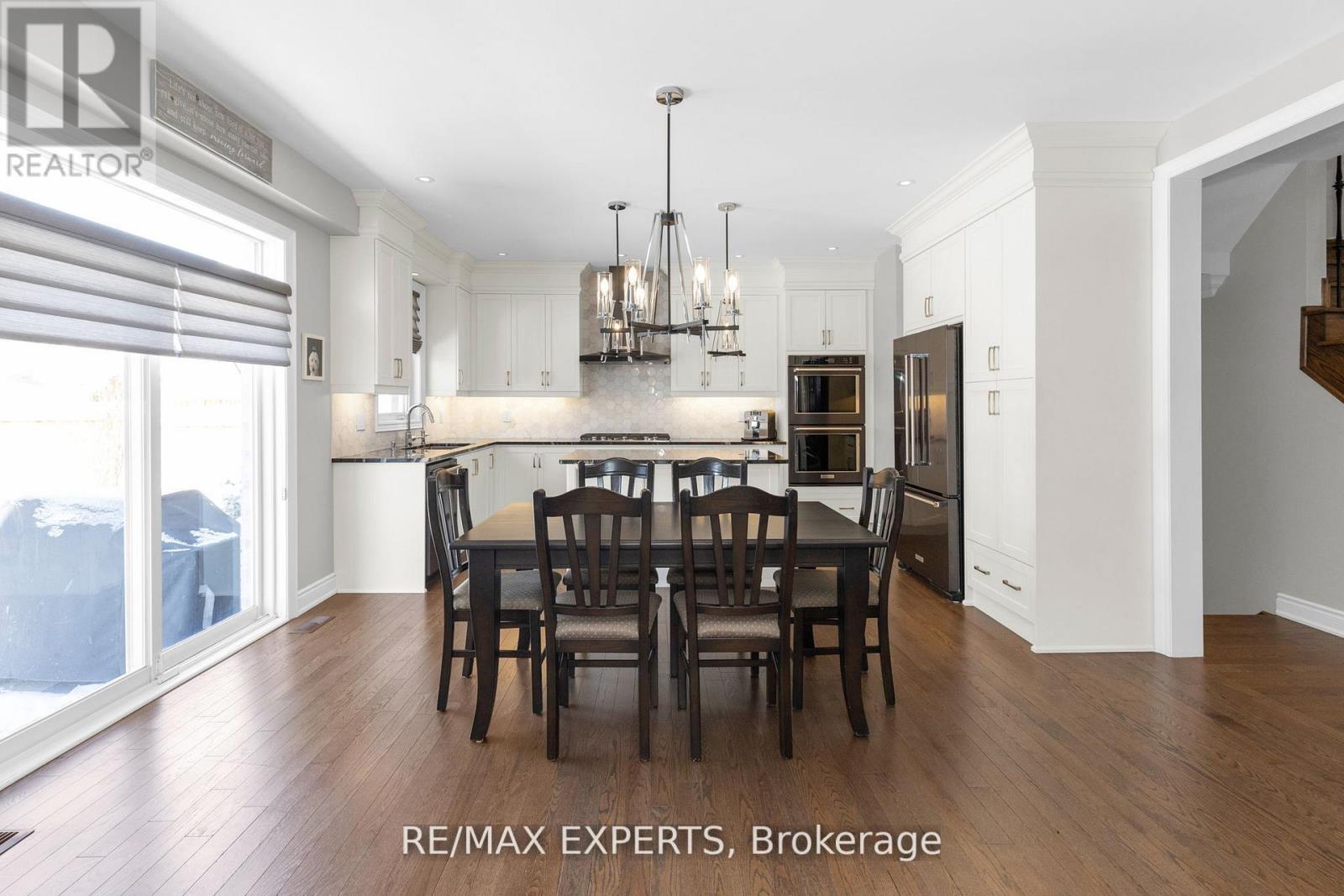 24 Mckay Avenue, New Tecumseth, Ontario  L0G 1W0 - Photo 12 - N12963750