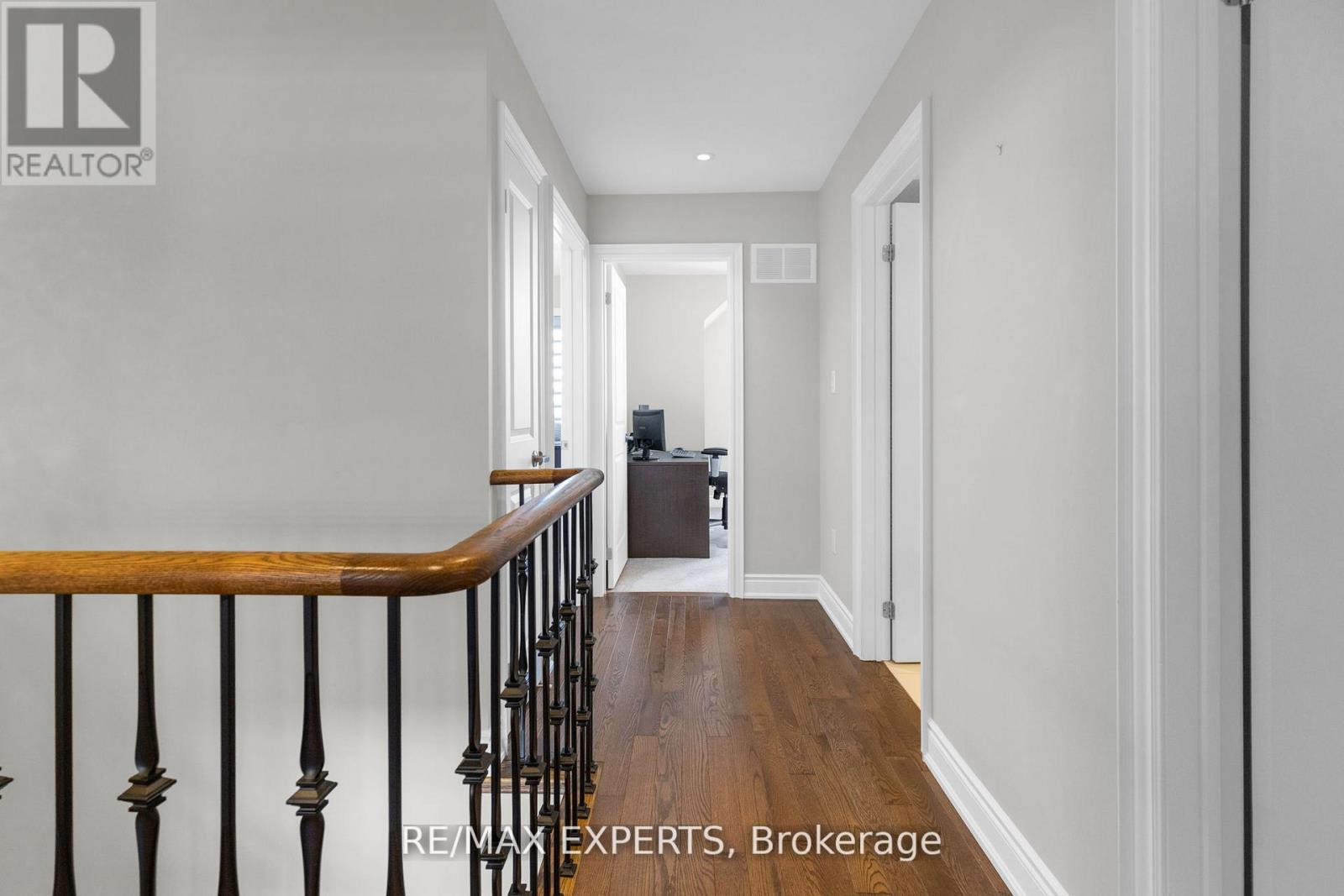 24 Mckay Avenue, New Tecumseth, Ontario  L0G 1W0 - Photo 37 - N12963750