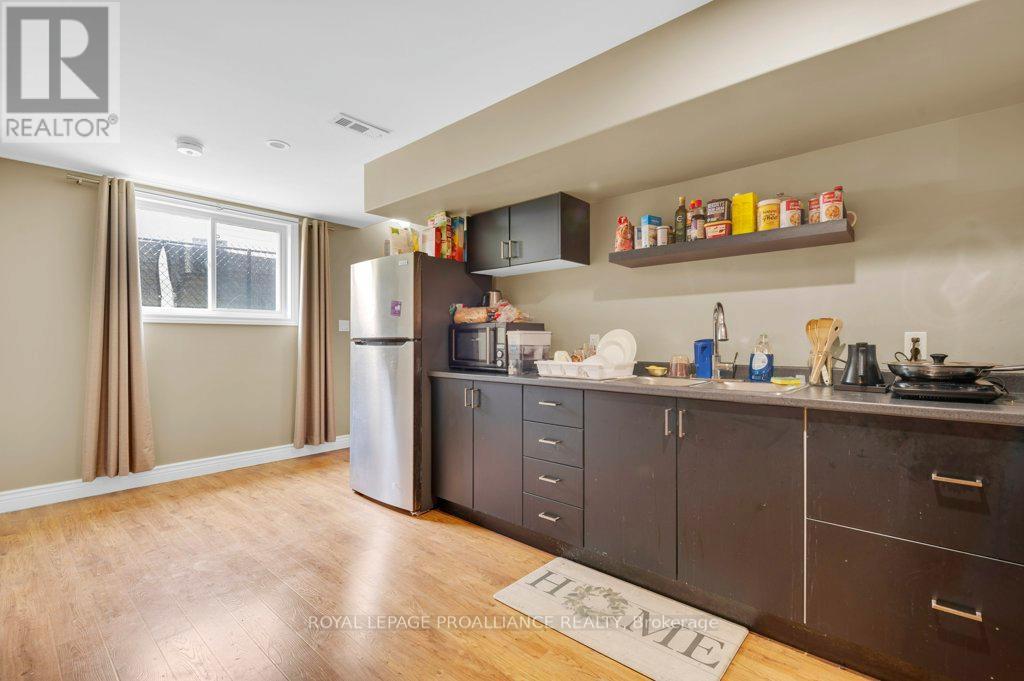 24 Freedom Crescent, Quinte West, Ontario  K8V 0C1 - Photo 21 - X13048950