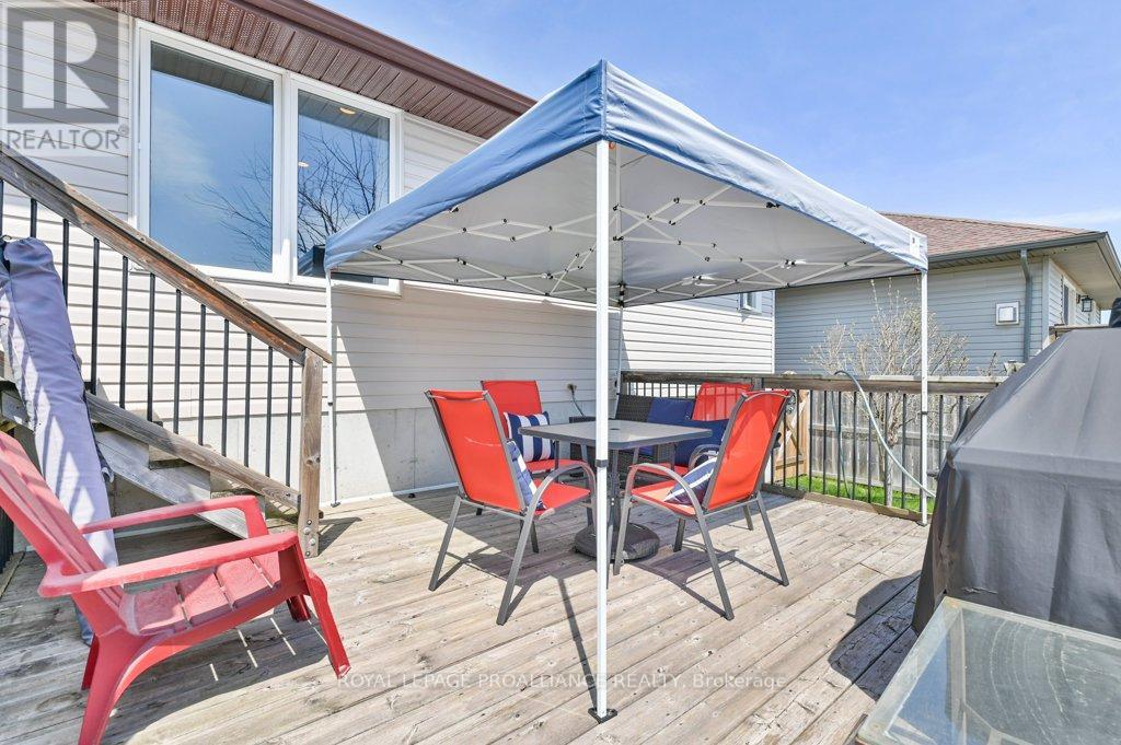 24 Freedom Crescent, Quinte West, Ontario  K8V 0C1 - Photo 30 - X13048950