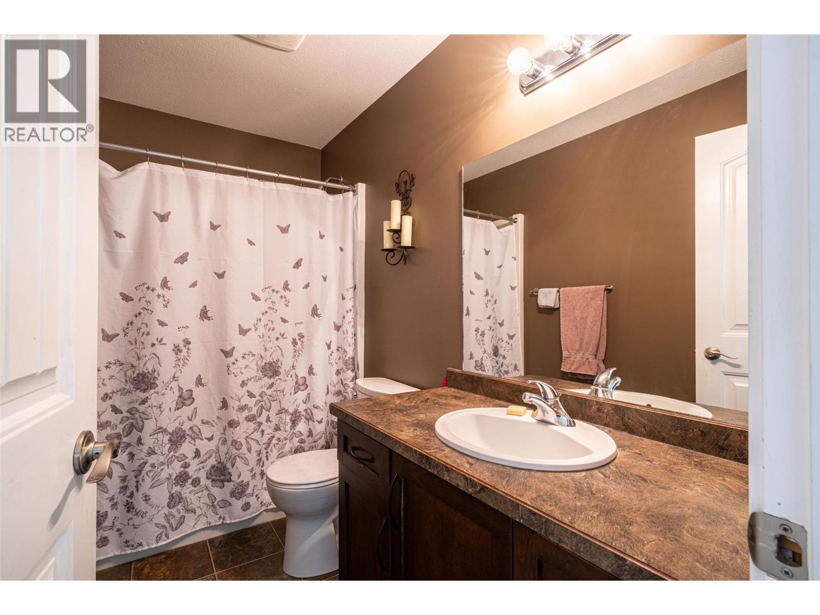 5654 Lynes Road, Falkland, British Columbia  V0E 1W0 - Photo 12 - 10384832