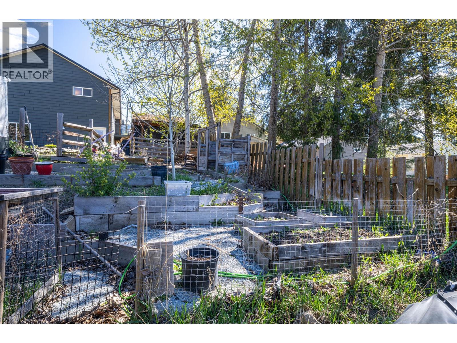 5654 Lynes Road, Falkland, British Columbia  V0E 1W0 - Photo 45 - 10384832