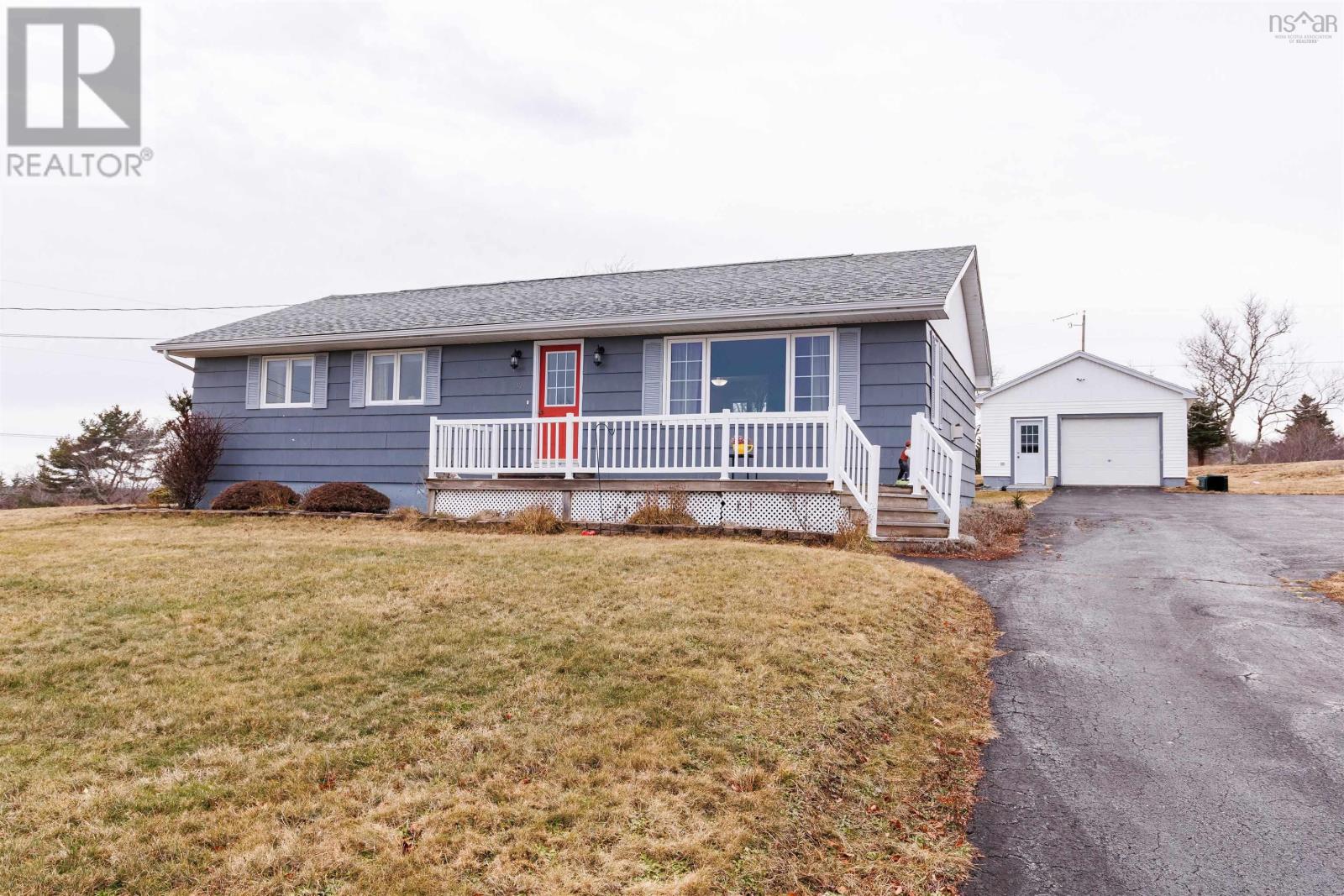 32 Chemin Des Bourque, Ste. Anne Du Ruisseau, Nova Scotia