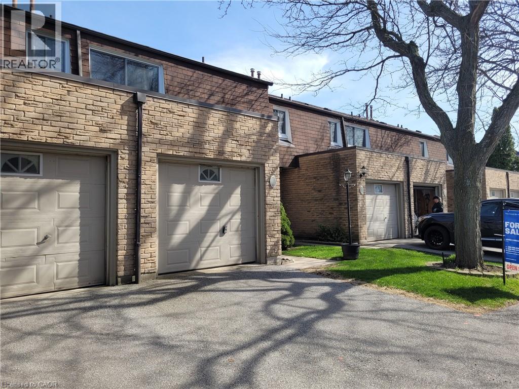 680 Regency Court Unit# 112, Burlington, Ontario  L7N 3L9 - Photo 2 - 40814909