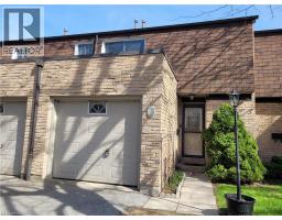 680 REGENCY Court Unit# 112, Burlington, Ontario