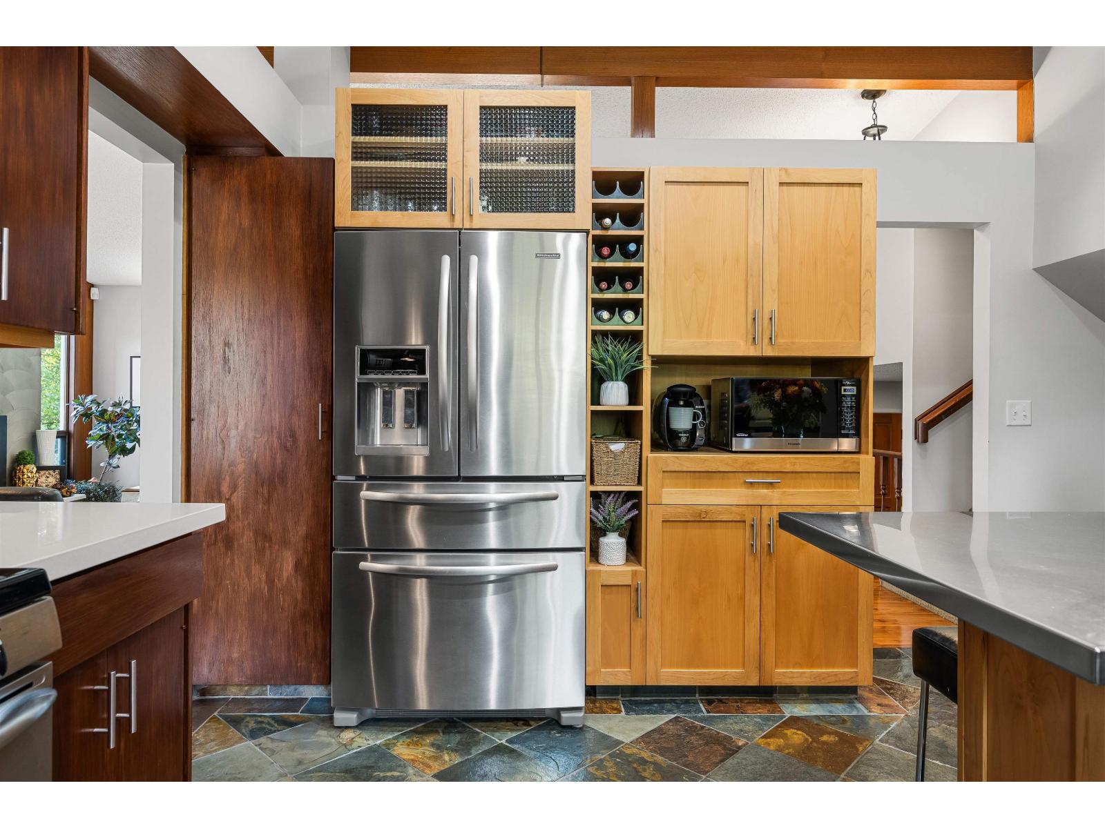 46395 Hope River Road, Fairfield Island, Chilliwack, British Columbia  V2P 3P4 - Photo 3 - R3116035