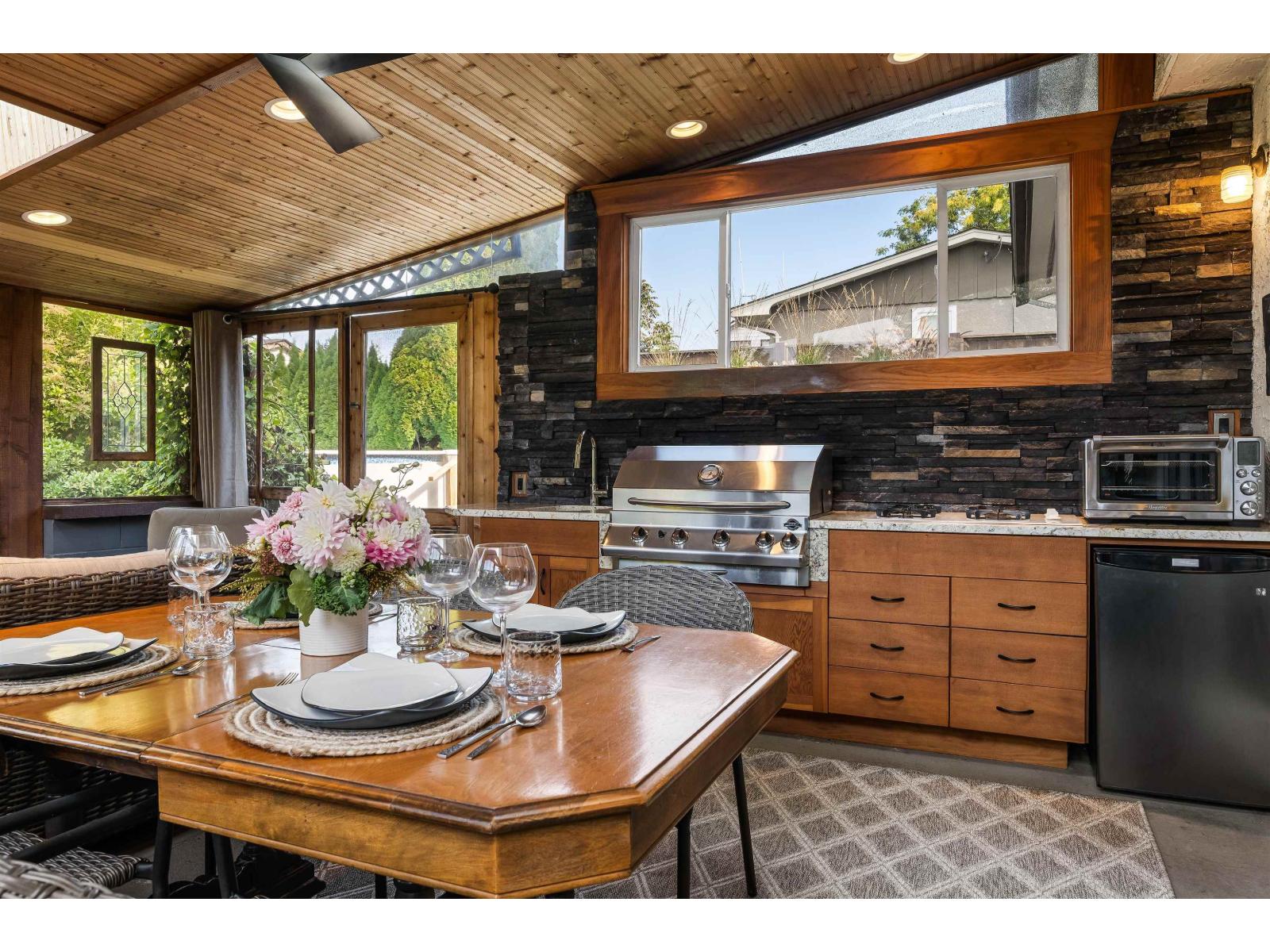 46395 Hope River Road, Fairfield Island, Chilliwack, British Columbia  V2P 3P4 - Photo 4 - R3116035