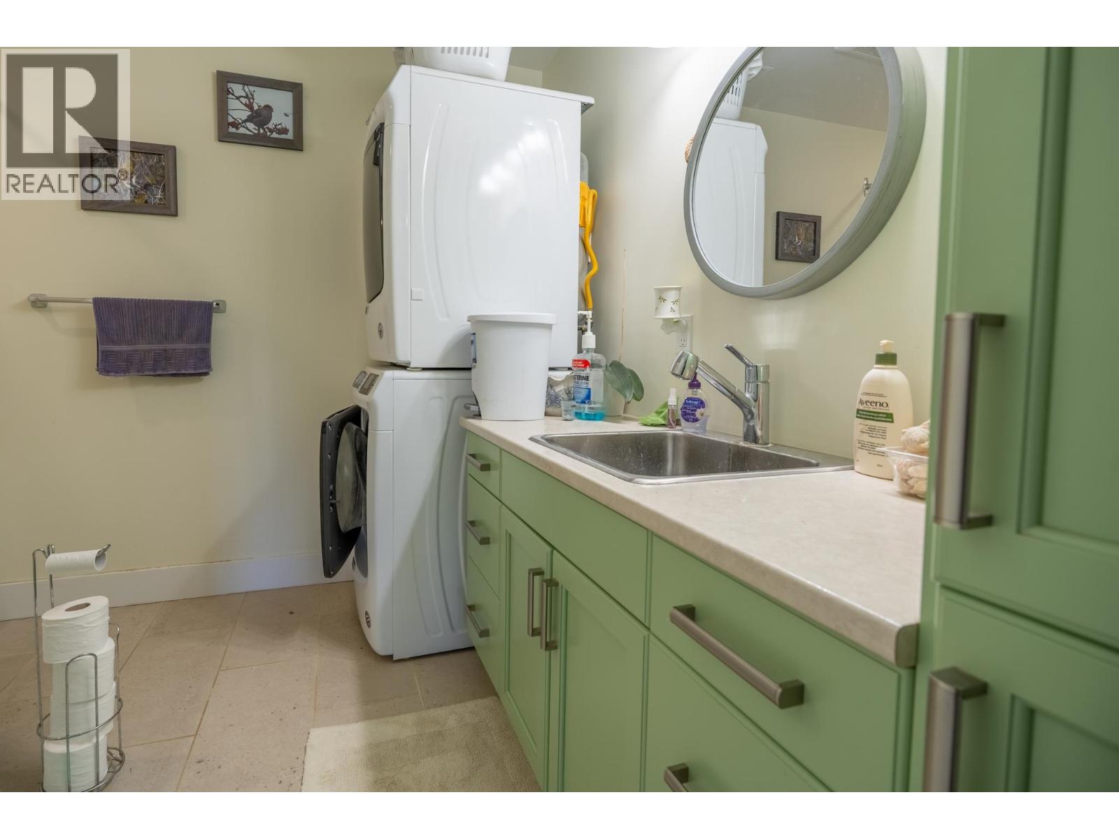 2077 Sommerville Road, Prince George, British Columbia  V2N 6T6 - Photo 6 - R3116304