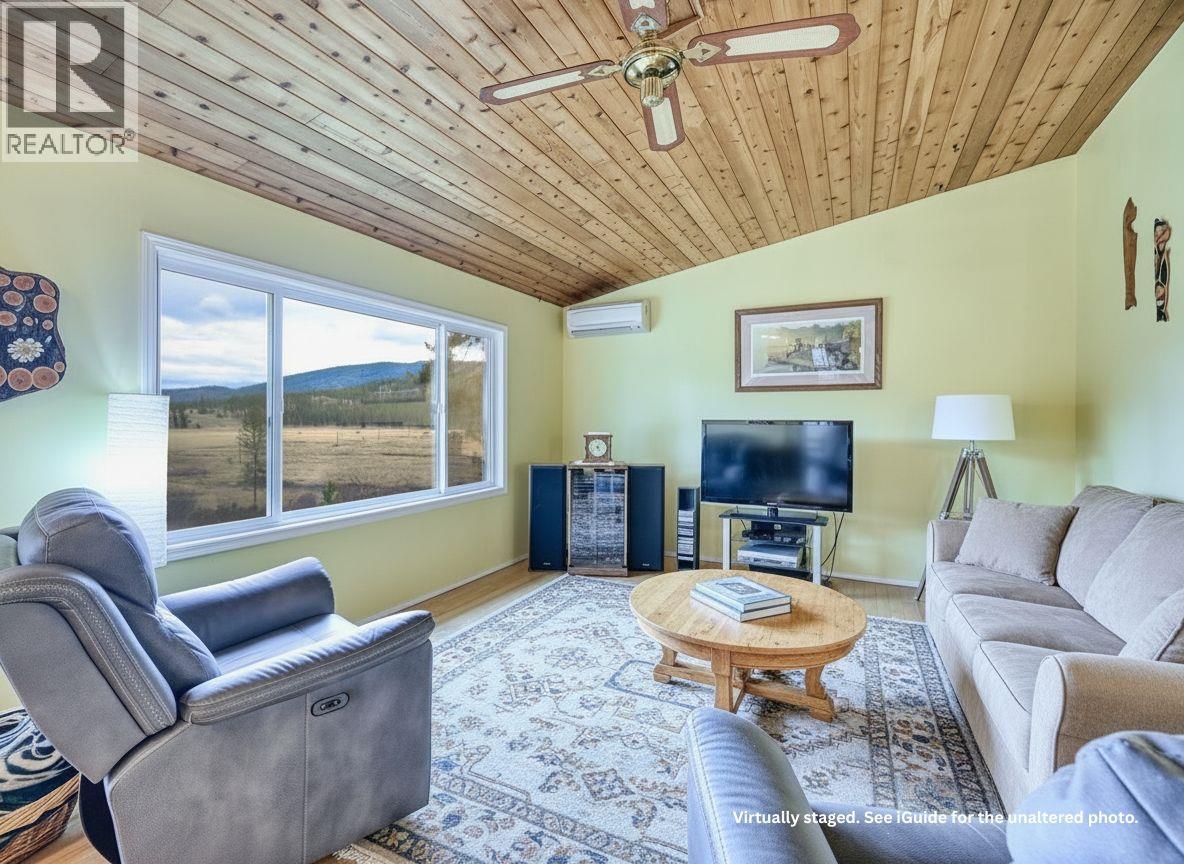 2807 Willowbrook Rd Road, Oliver, British Columbia  V0H 1T5 - Photo 5 - 10375743