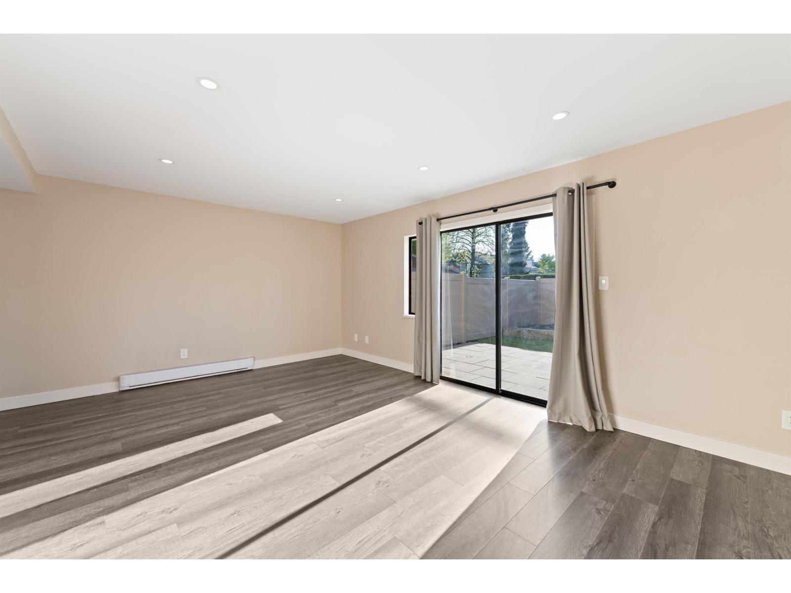 105 9264 122 Street, Surrey, British Columbia  V3V 4L5 - Photo 6 - R3116202