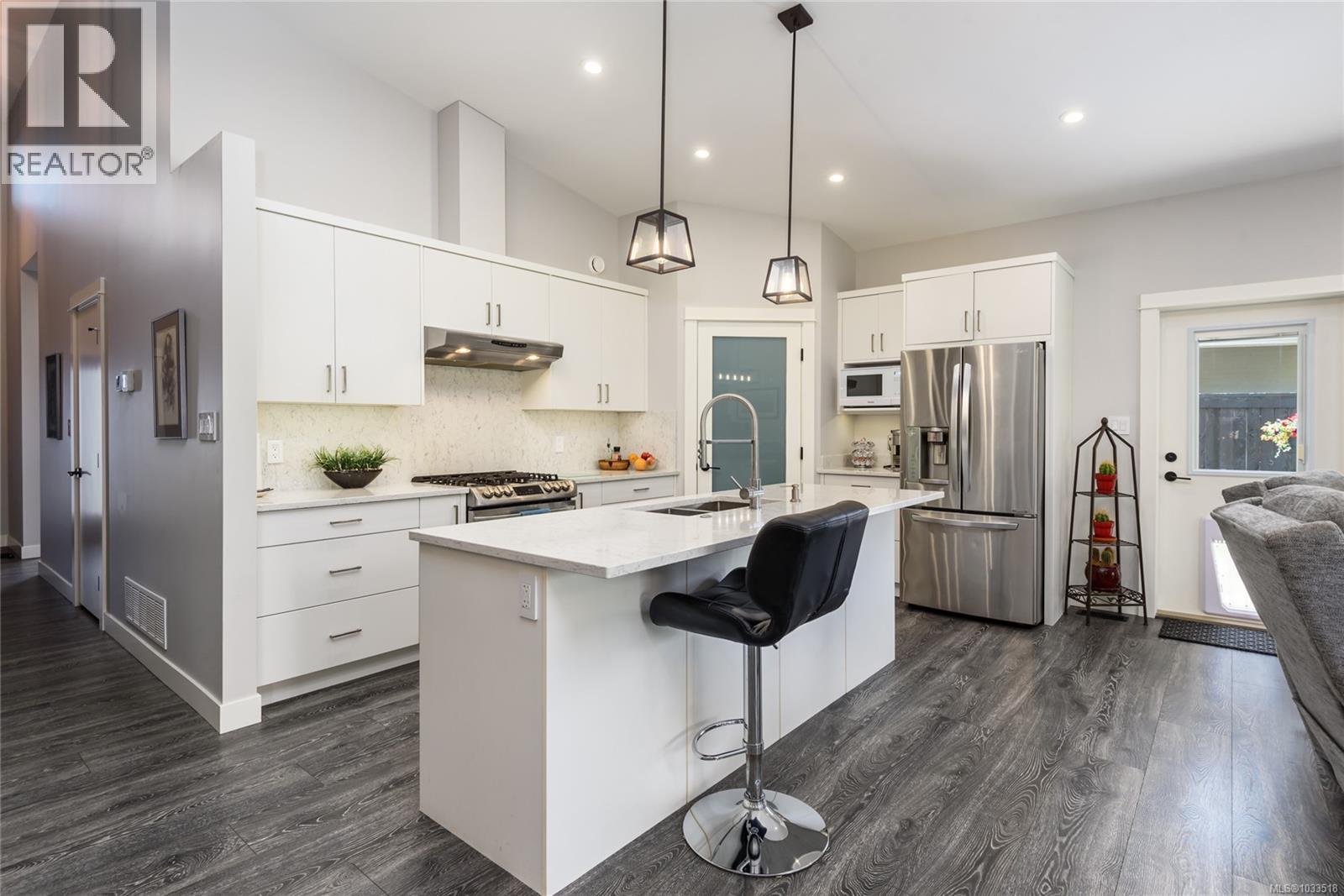 3310 Tyler Pl, Campbell River, British Columbia  V9H 0A9 - Photo 10 - 1033518