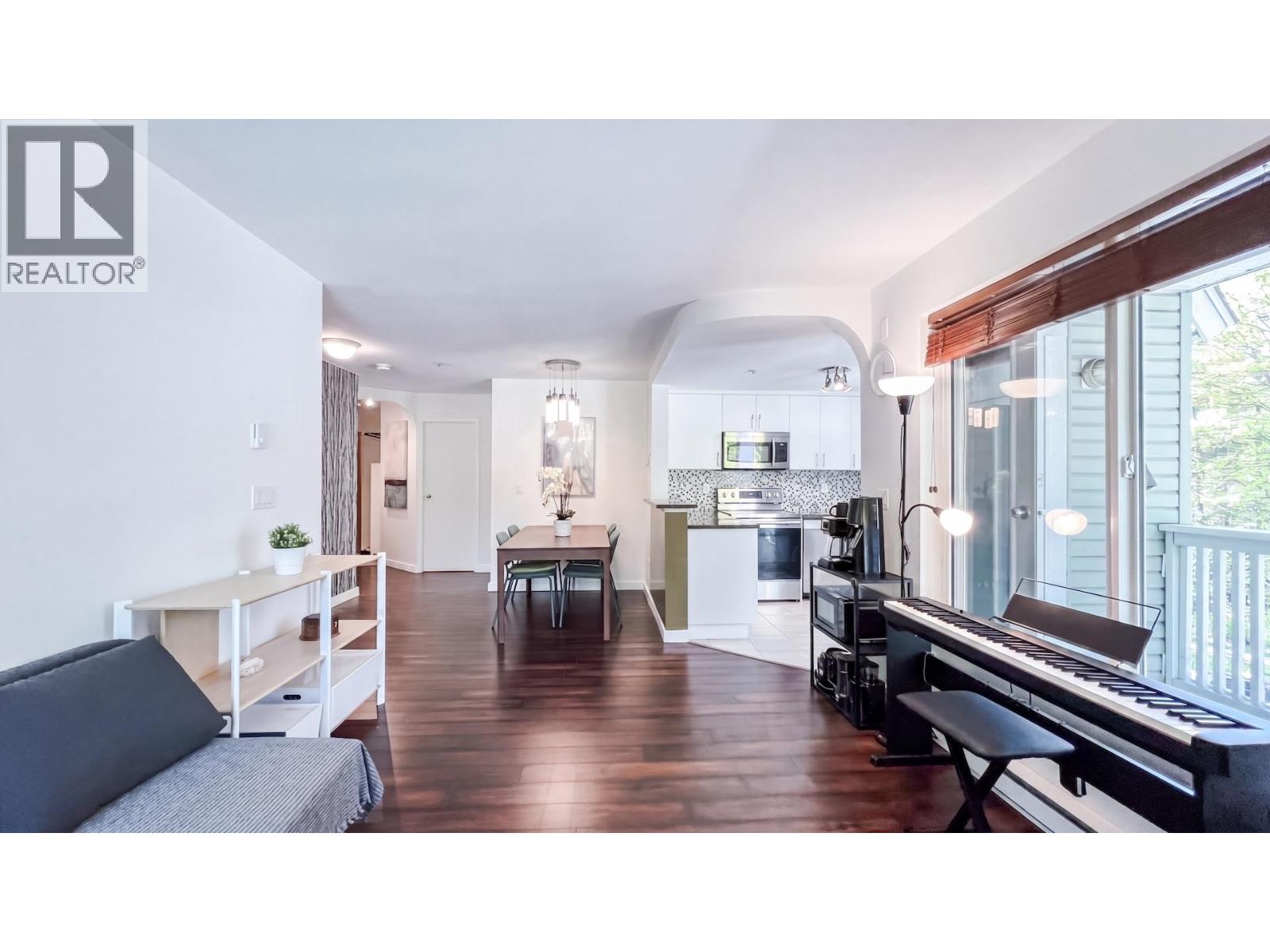 306 1111 Lynn Valley Road, North Vancouver, British Columbia  V7J 3V4 - Photo 9 - R3116075