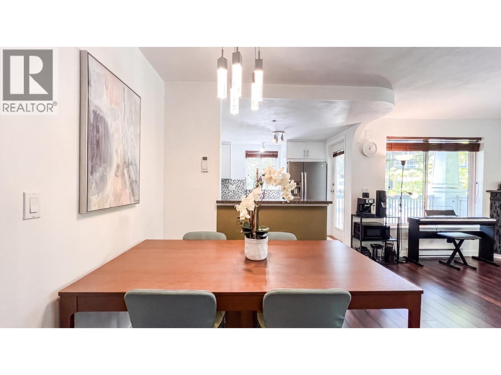 306 1111 Lynn Valley Road, North Vancouver, British Columbia  V7J 3V4 - Photo 10 - R3116075