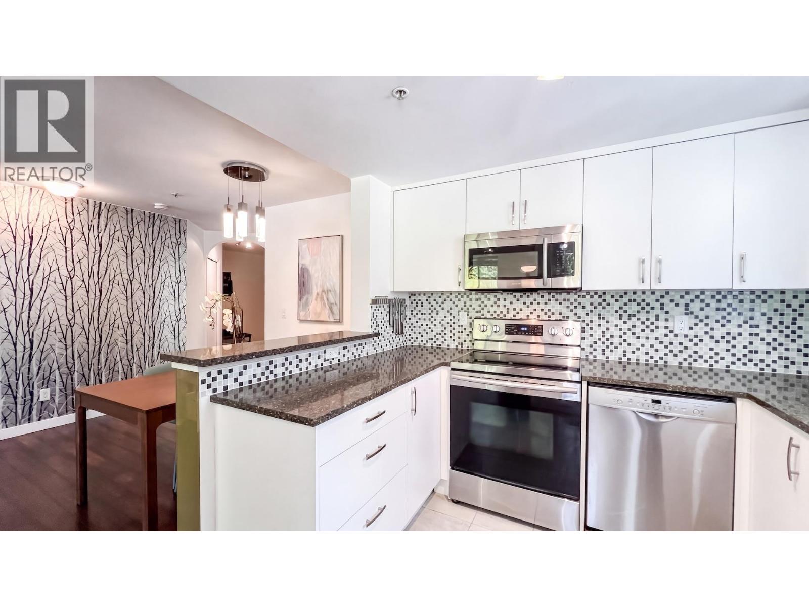 306 1111 Lynn Valley Road, North Vancouver, British Columbia  V7J 3V4 - Photo 14 - R3116075