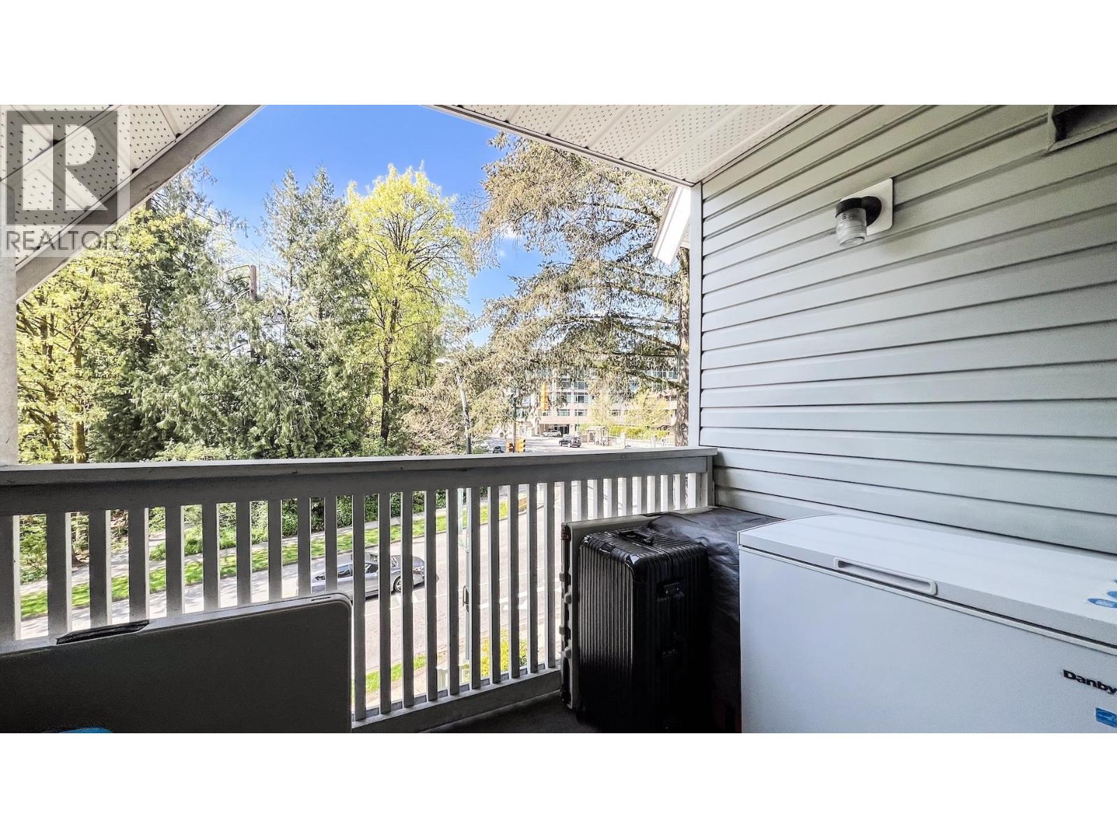 306 1111 Lynn Valley Road, North Vancouver, British Columbia  V7J 3V4 - Photo 23 - R3116075