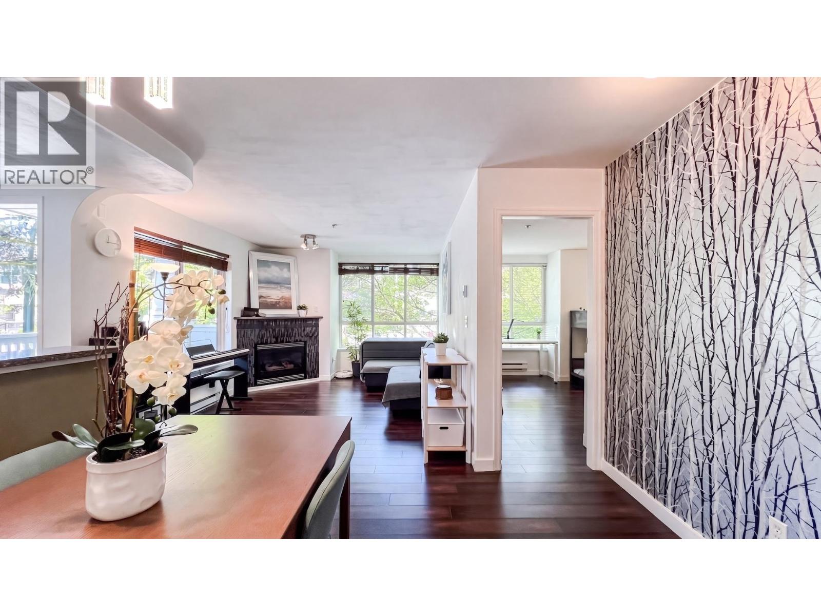 306 1111 Lynn Valley Road, North Vancouver, British Columbia  V7J 3V4 - Photo 7 - R3116075