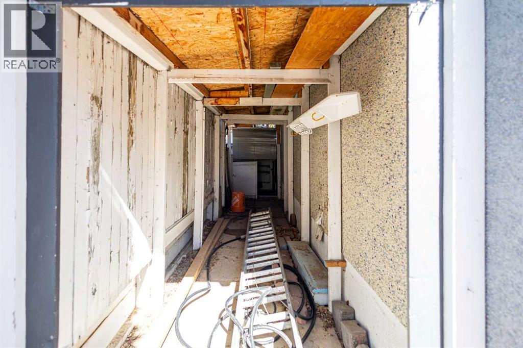 811 Seattle Drive SW, Calgary, Alberta  T2W 0M9 - Photo 33 - A2304033