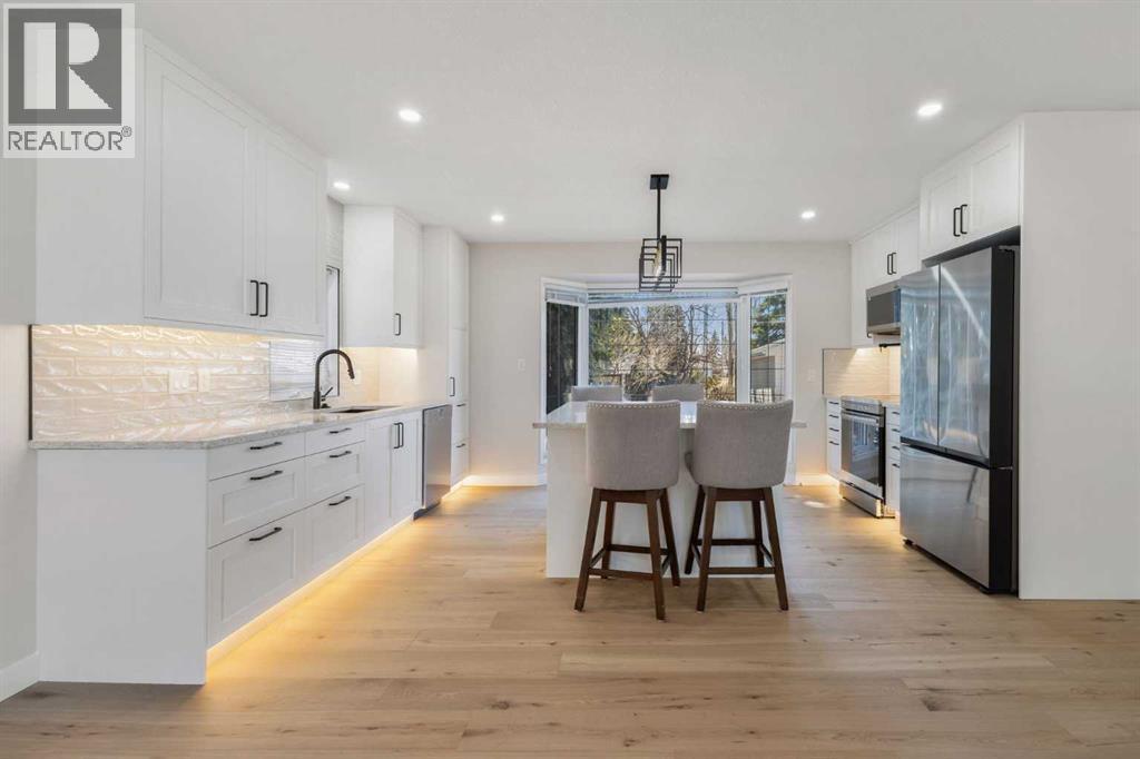 811 Seattle Drive SW, Calgary, Alberta  T2W 0M9 - Photo 6 - A2304033