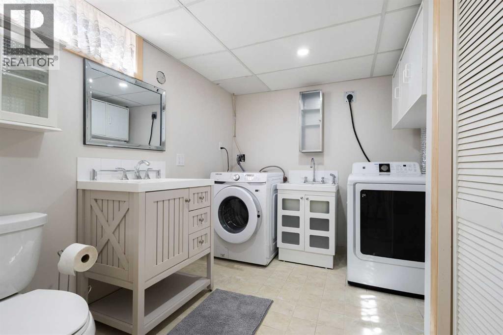 811 Seattle Drive SW, Calgary, Alberta  T2W 0M9 - Photo 24 - A2304033