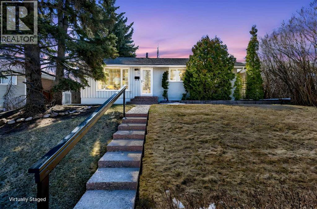 811 Seattle Drive SW, Calgary, Alberta  T2W 0M9 - Photo 2 - A2304033