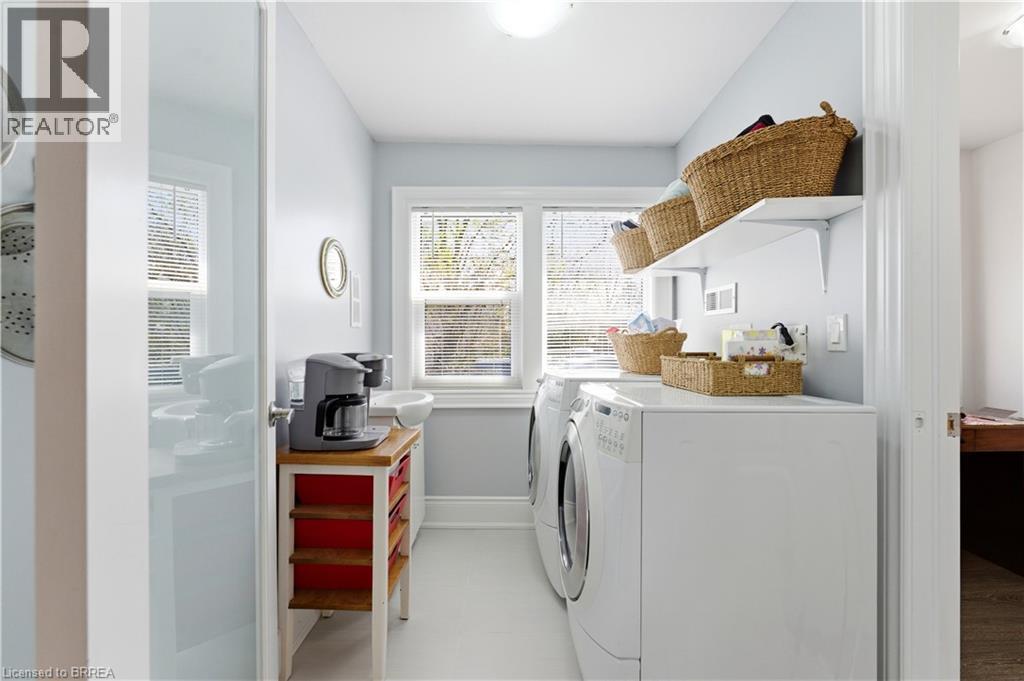 65 Ontario Street, Brantford, Ontario  N3S 2B8 - Photo 22 - 40823947