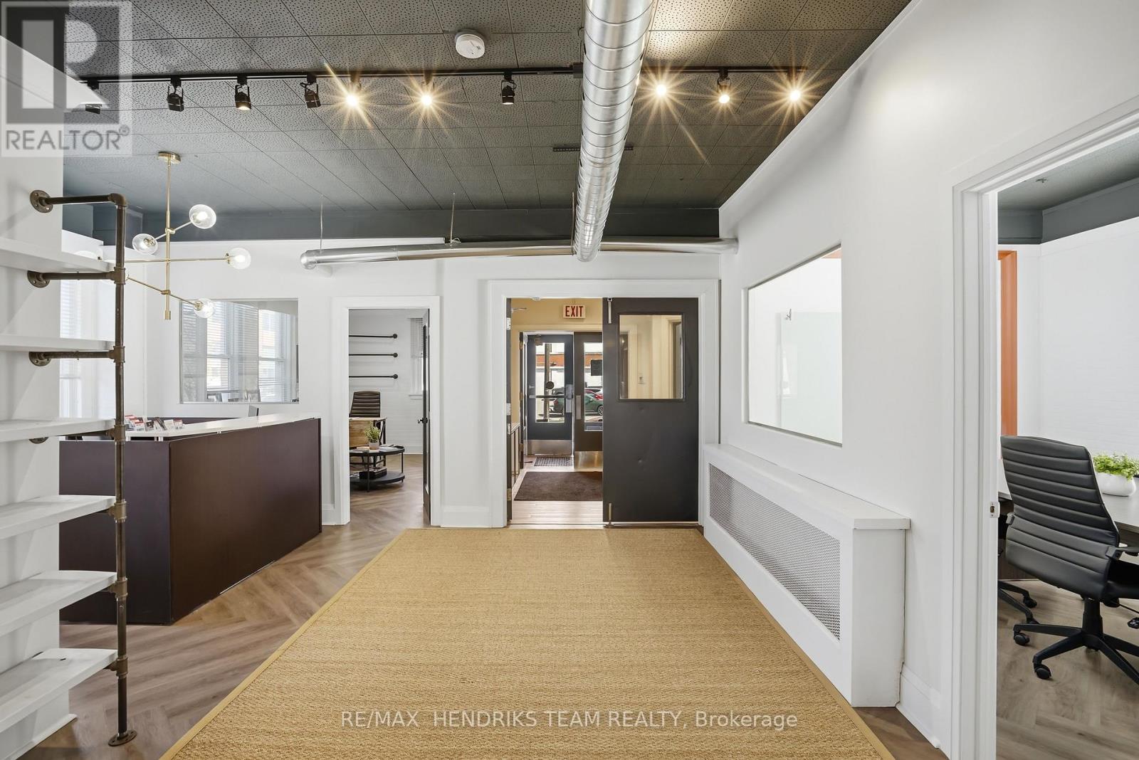 145 King Street, St. Catharines, Ontario  L2R 3J2 - Photo 3 - X13050208