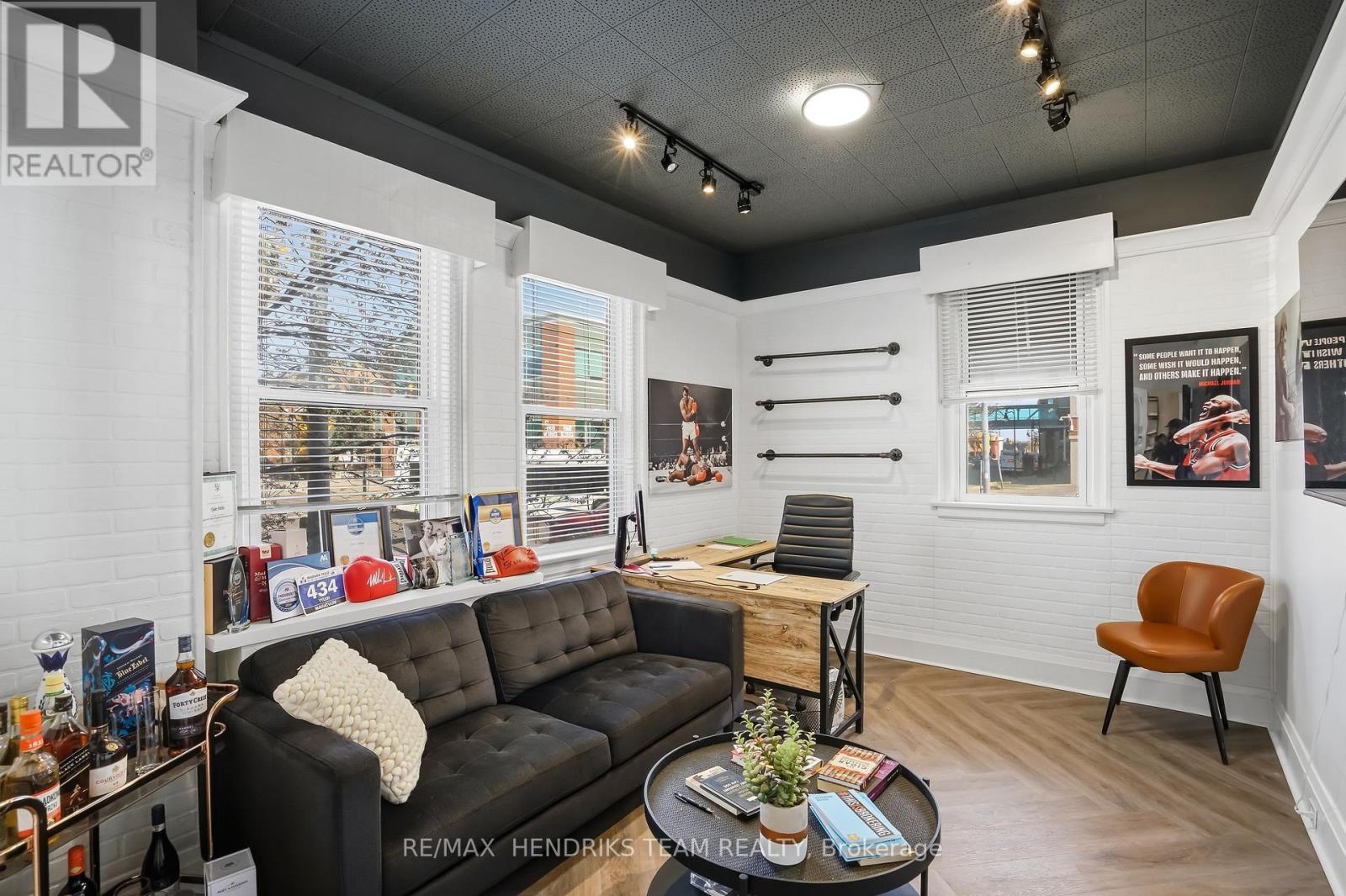 145 King Street, St. Catharines, Ontario  L2R 3J2 - Photo 5 - X13050208